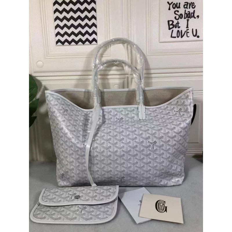 MV – GYO Bags – 1102