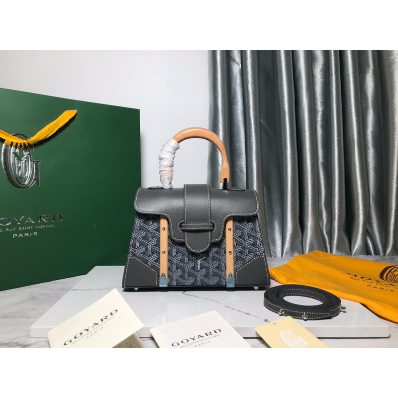 MV – GYO Bags – 1359