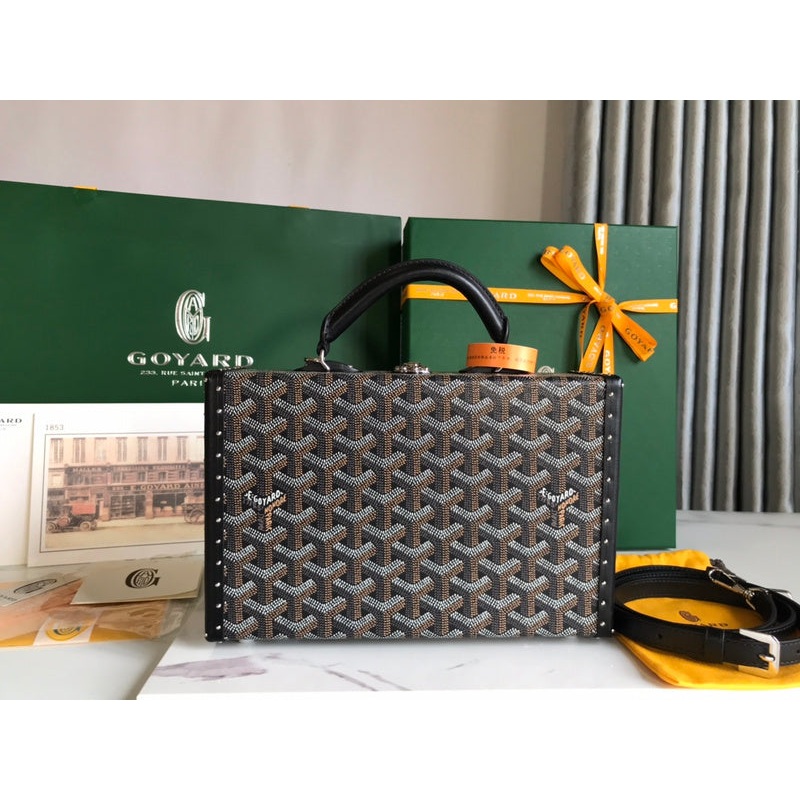 MV – GYO Bags – 997