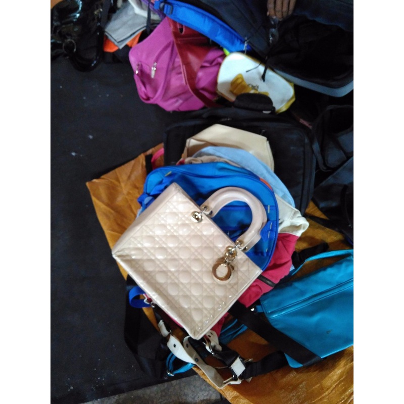 Premium Quality Used Women Bags Used Bags for Middle East Market – Used Bags and Second Hand Women Bags price