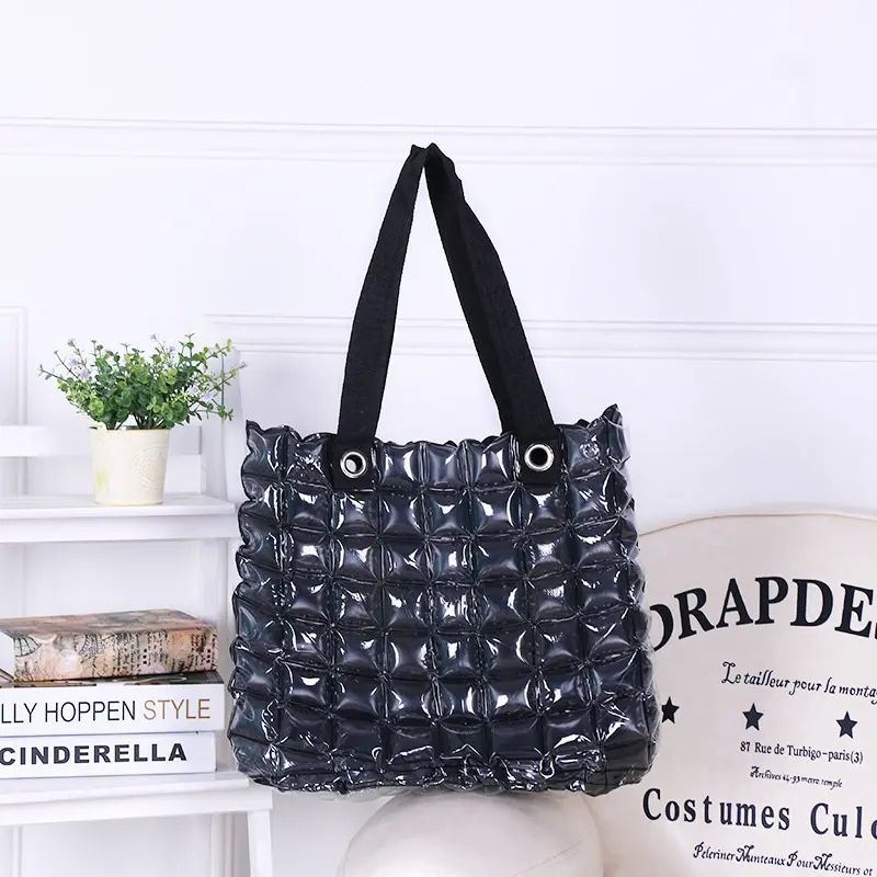 Xianghui Waterproof Inflatable PVC One-Shoulder Beach Swimming Travel Bag – Swimming Travel Bag and Handbag PVC Tote Beach Bag price