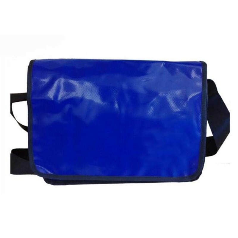 Hot Selling Waterproof Tarpaulin Shoulder Bag Sh-16051010 – Messengers Bags and Shoulder Bags price
