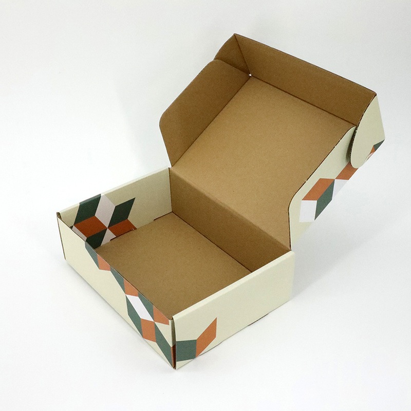 Custom Brown Kraft Shipping Boxes for T-Shirts with Hot Stamping Marble Gold Foil Printing – Cardboard Box and Custom Box price