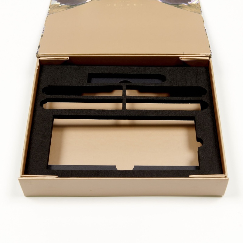 Luxury Custom High Grade Magenet Gift Box – Gift Box and Box price
