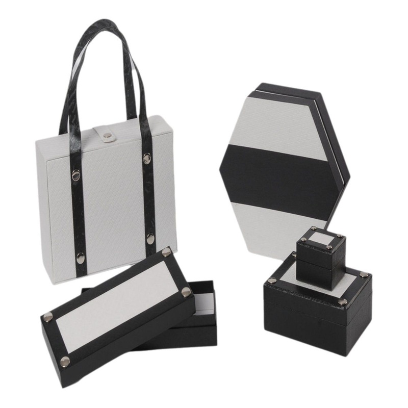 Custom Luxury Portable Small Paper Gift Bracelet Necklace Ring Packaging Jewelry Box – Jewelry Box and Packaging Box price