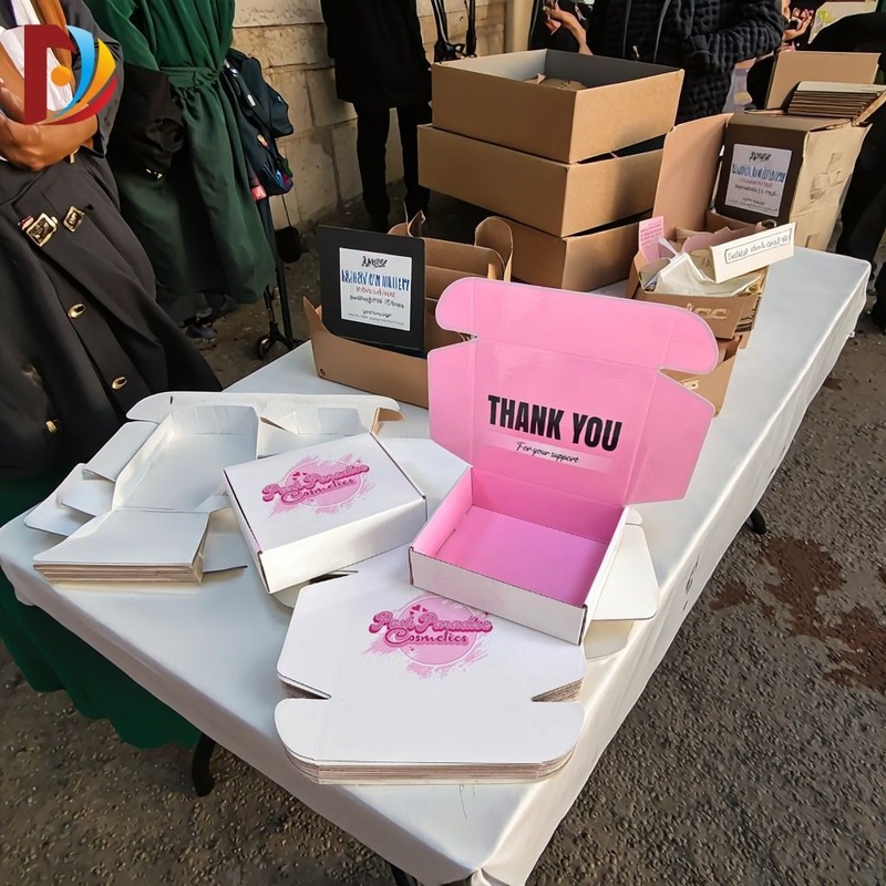 Stylish Corrugated Cardboard Mailer Box for Perfume and Clothing – Custom Logo Boxes and Transport Aircraft Box price