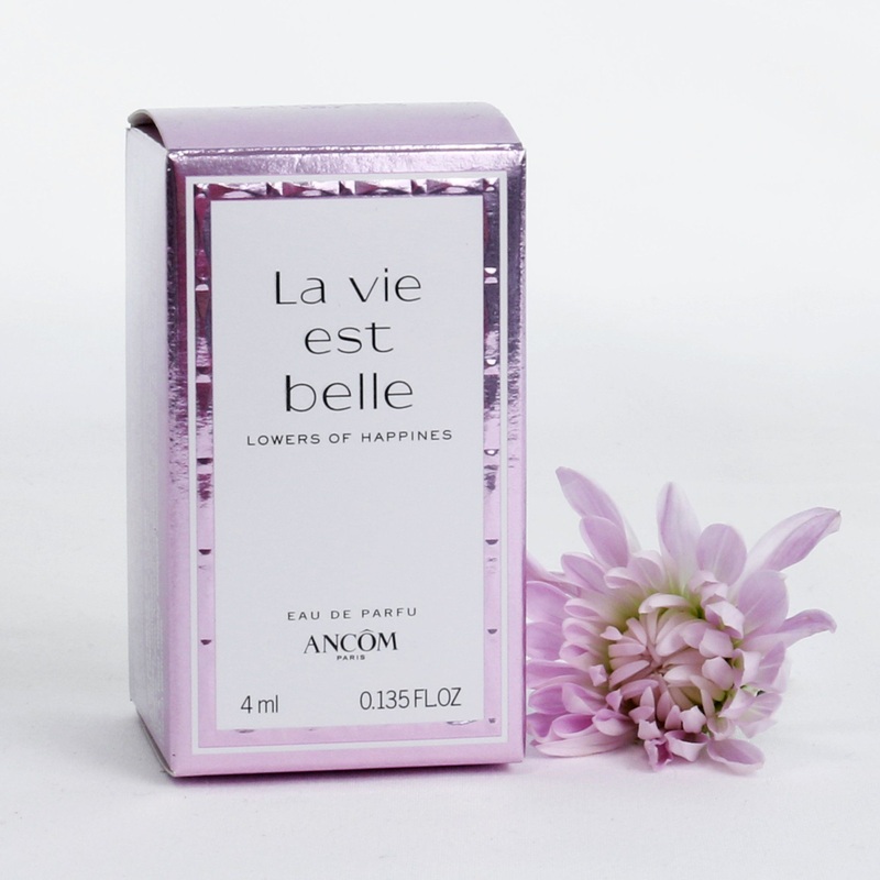 Premium Custom Design Eco-Friendly Printing Durable Custom Luxury Durable Cosmetic Boxes – Custom Packaging and Custom Printed Boxes price