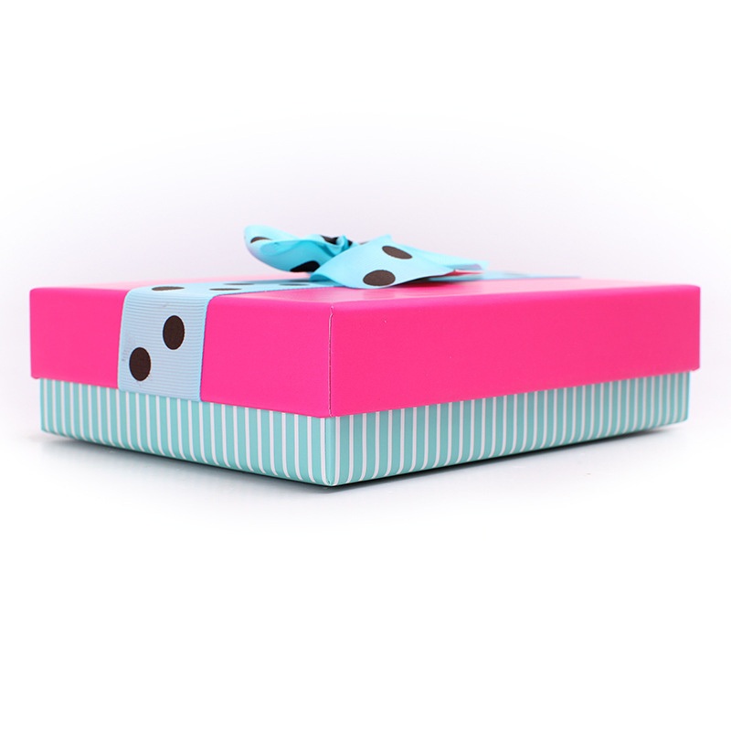 Elegant Premium Gift Box for Ramadan Celebrations and Events – Premium Decorative Box and Elegant Ramadan Box price