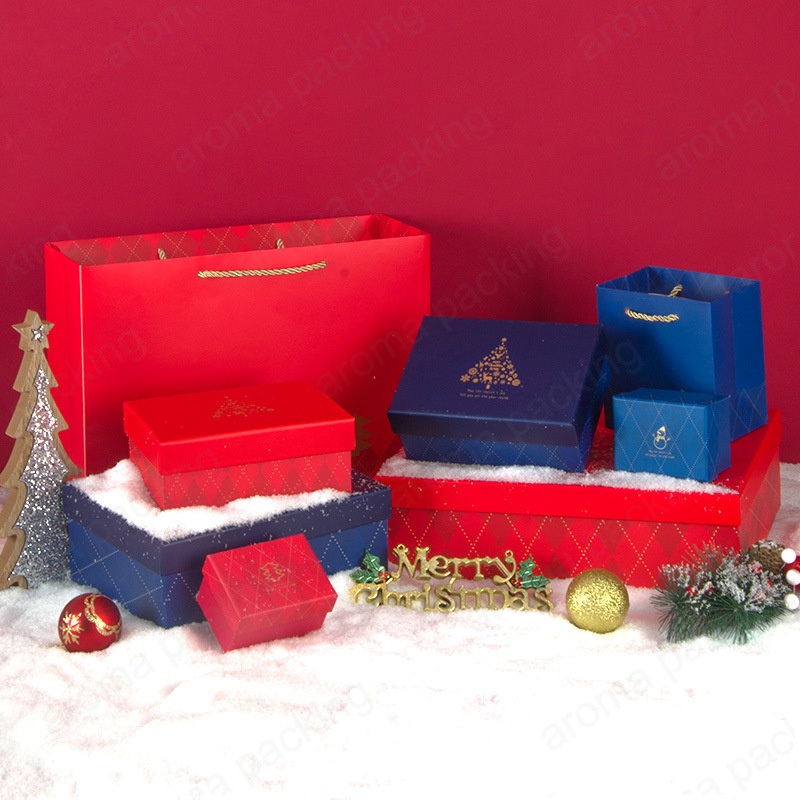 Xmas Paper Carton Luxury Packaging Corrugated Christmas Paper Box – Red Christmas Paper Box and Square Packaging price