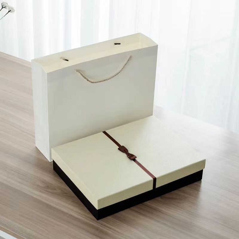 OEM Elegant UV Coating Paper Packaging Box Jewelry Packaging Box Costume Packaging Box – Box and Packaging price