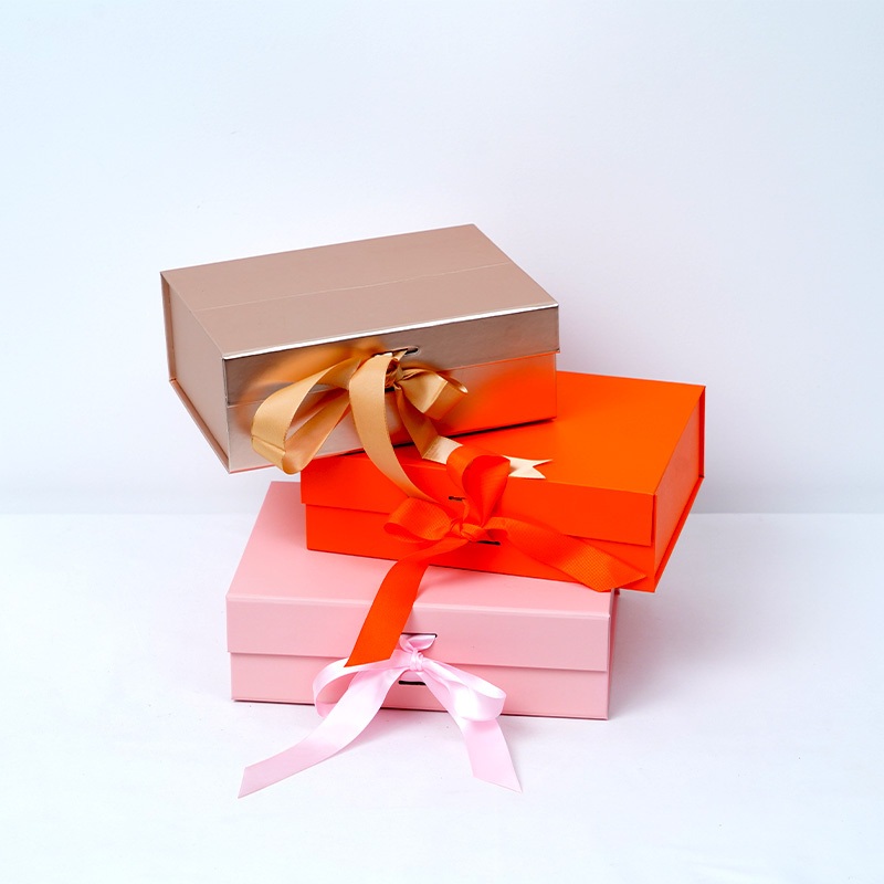 Luxury Small Magnetic Customized Logo Kraft Paper Gift Corrugated Box – Kraft Paper Box and Gift Box price